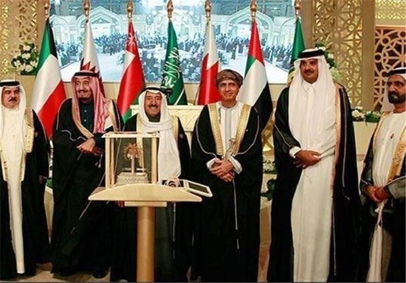 گزارش فارین پالیسی؛ نگرانی از مداخله عربستان و امارات در معین جانشینی امیر کویت و پادشاه عمان