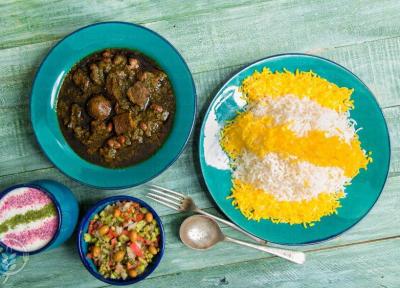 طرز تهیه خورشت قورمه سبزی ، نکات و ترفندهای پخت این غذای ایرانی