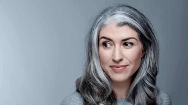 رابطهٔ شگفت انگیز میان سفیدی مو و سرطان پوست رابطهٔ شگفت انگیز میان سفیدی مو و سرطان پوست